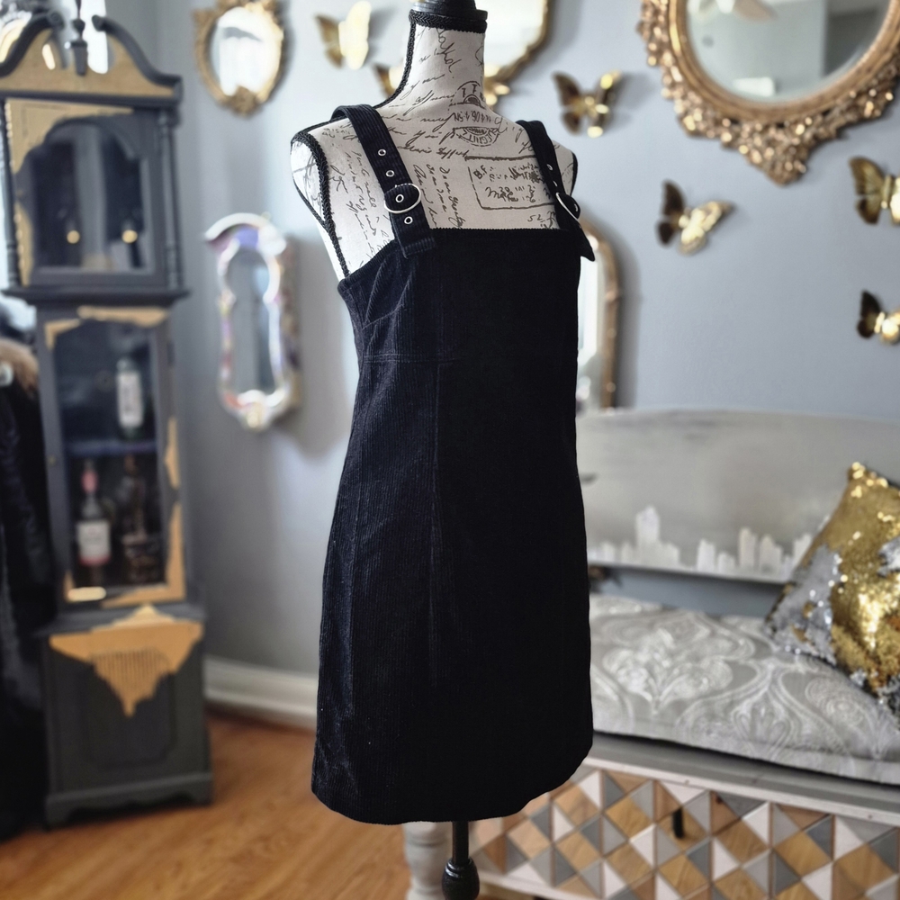 NWT Forever 21 Coastal Cowgirl Black Corduroy Pinafore Dress with Buckle Straps - Picture 2 of 8